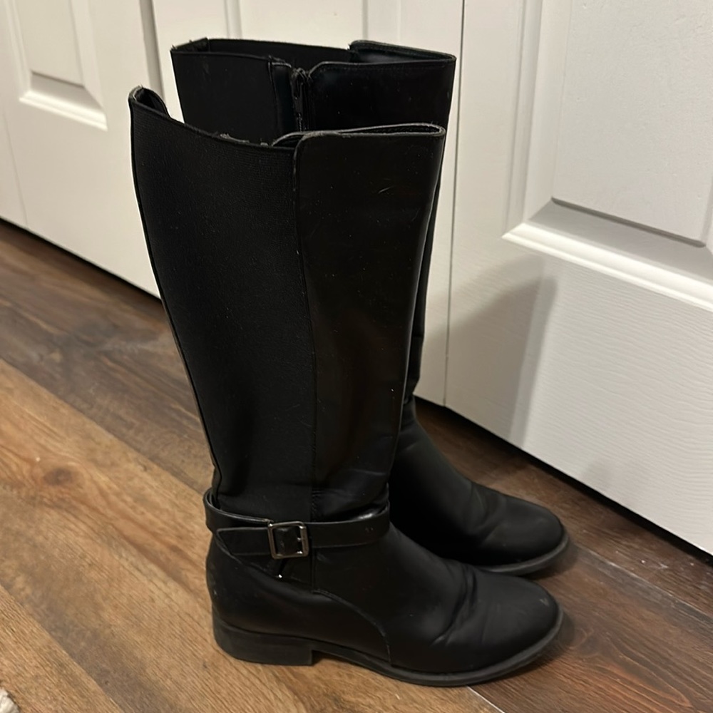 Black tall boots